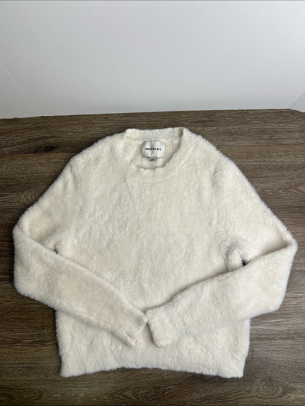 Industry Cream Eyelash Fuzzy Sweater Women’s Large Soft Cozy Pullover